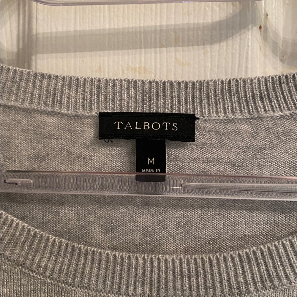 Talbots Size Medium Heart Tree Design Gray Sweater - Excellent Condition - Picture 3 of 6